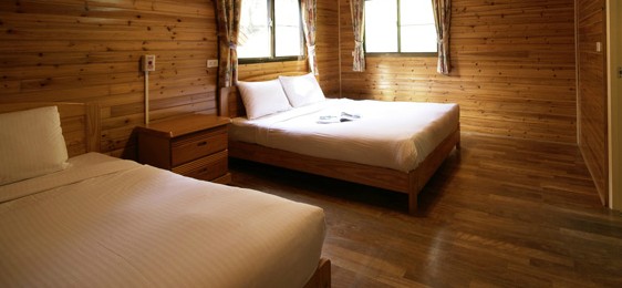 豪華木屋(一雙床一單床)-