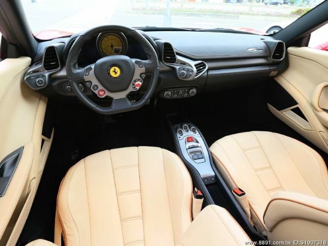 Ferrari 458 Spider 2012 蒙地拿代理-