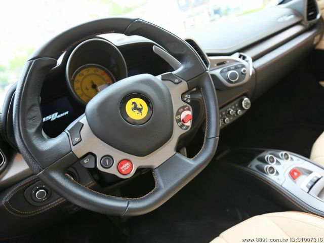 Ferrari 458 Spider 2012 蒙地拿代理-