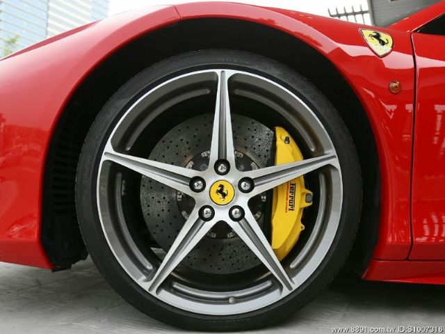 Ferrari 458 Spider 2012 蒙地拿代理-