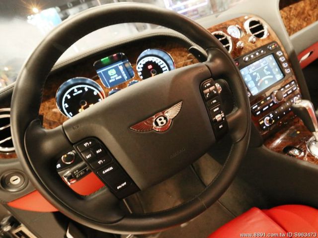 Bentley Continental GT 2010 永三代理-