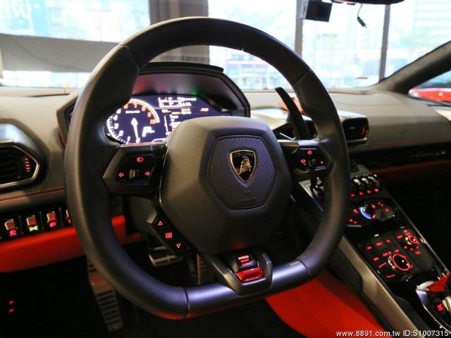 Lamborghini LP610–4 2015 嘉鎷代理-