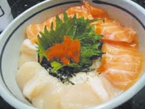 台南日本料理–三色飯-