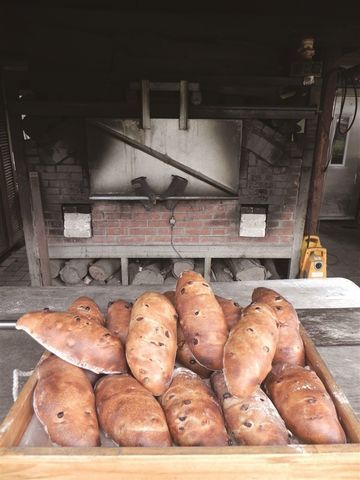陶瓷博物館窯烤麵包-