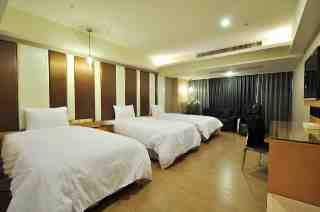 豪華三人房(DELUXE TRIPLE ROOM)