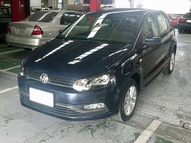 VW POLO-