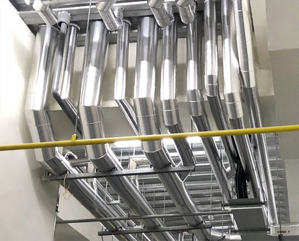 地下室雨水管路防火外覆鋁皮板金-保溫保冷工程 | 機械設備保溫板金 | 桶槽隔熱工程 | 管路消音工程 - 皇慶保溫