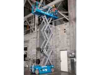 GS2032 剪刀式 6米車