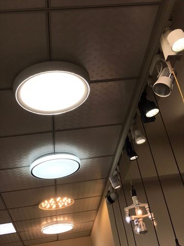 LED吸頂燈/全新造型簡潔(3色溫變換)