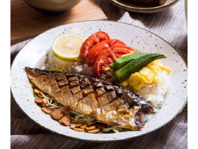 蔥燒鯖魚魚丼