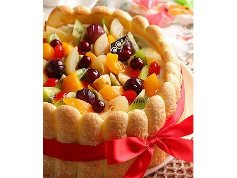 2016母親節蛋糕–水果夏洛特-台灣伊莎貝爾食品股份有限公司