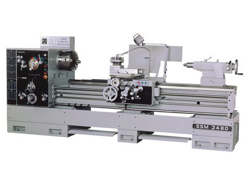 Heavy duty lathe-