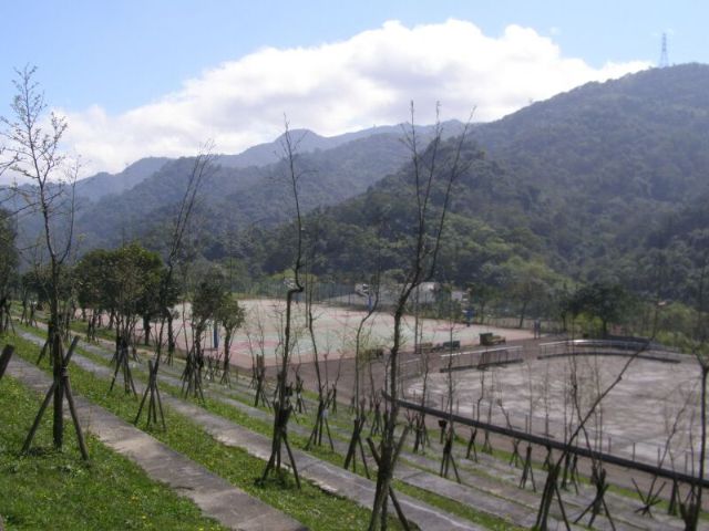 暖暖運動公園