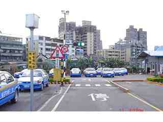佑名汽車駕駛人訓練班
