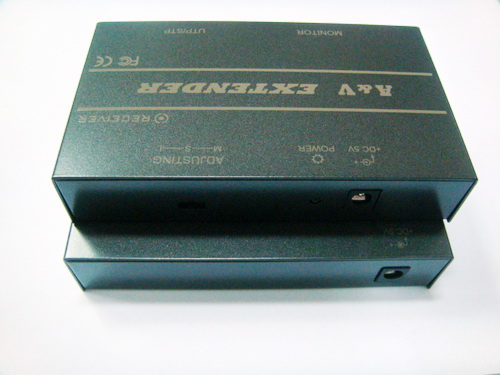 VGA訊號延長器-