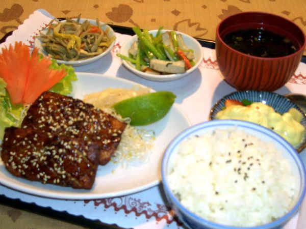 素食蒲燒鰻魚飯-