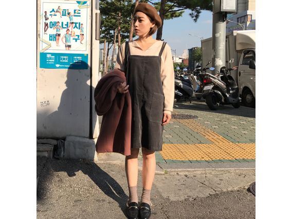 純色素面領片造型上衣-網購韓服、日韓服飾、精品韓國衣服｜YamiYa