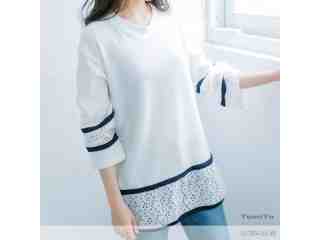 蕾絲簍空拼接感上衣