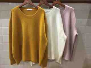 簡約寬版修身毛衣