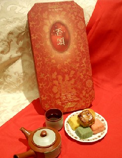富貴榮華香頌禮盒-宏華食品有限公司(太和傳統餅)