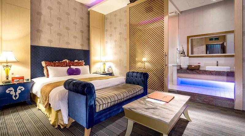 新店休息3小時推薦：挪威森林新店精品館。