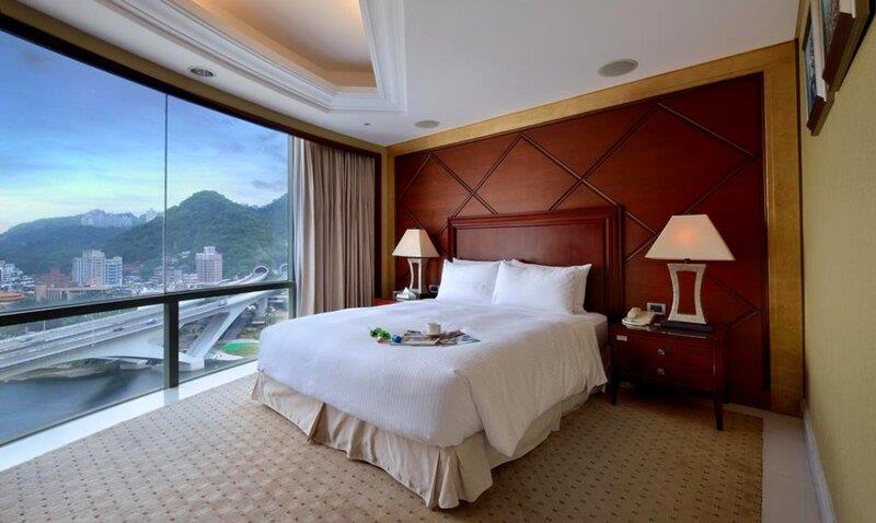 新店休息3小時推薦：新店碧潭‧帝景飯店。