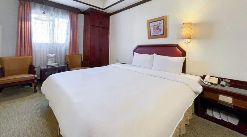 彰化休息3小時推薦：承攜行旅彰化中正館