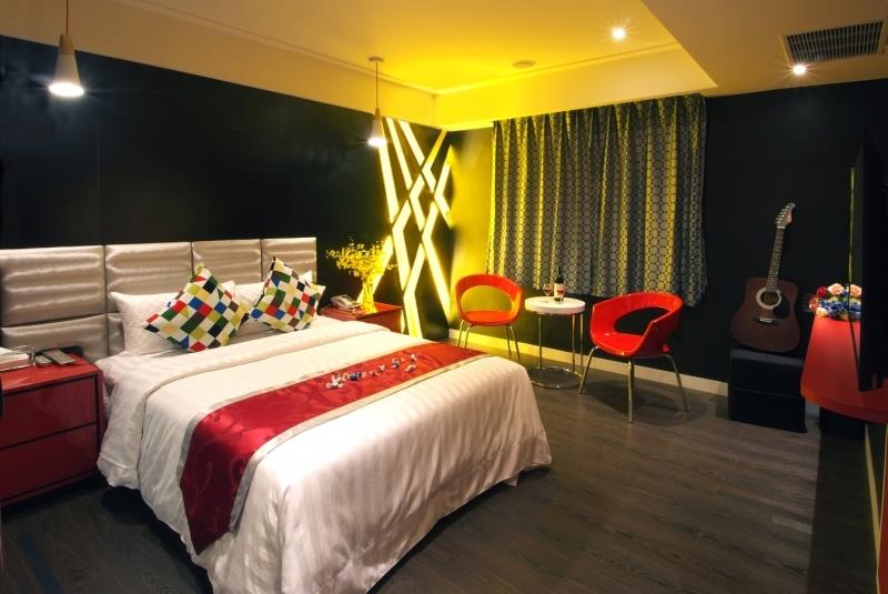 桃園市楊梅區休息3小時推薦：凱萊汽車旅館”src=