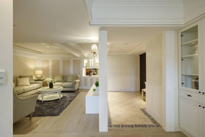 沐白疊映，風範自成 ｜三宅一秀設計 郁琇琇